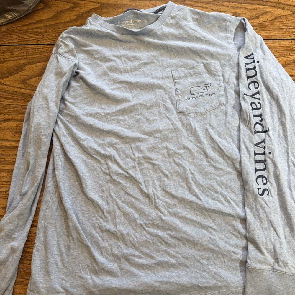 Vineyard Vines Mens Small Blue Long Sleeve Whale Graphic Pocket T-Shirt